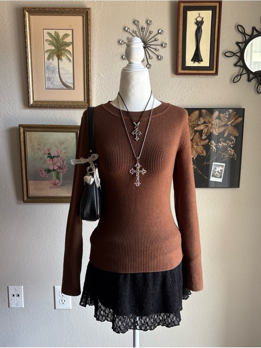 Thick and soft Abercrombie & Fitch Ribbed Long-Sleeve Sweater in Chestnut Brown